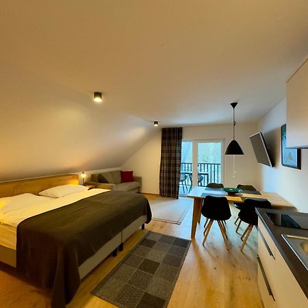 Apartmaji Kotnik ครานสกา โกรา ภายนอก รูปภาพ